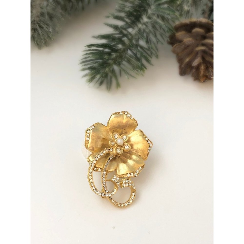 Gold Tone Flower Brooch with Clear Rhinestone and Faux Pearl